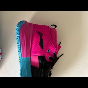 Li-Ning D Wade new in box w tags shoes